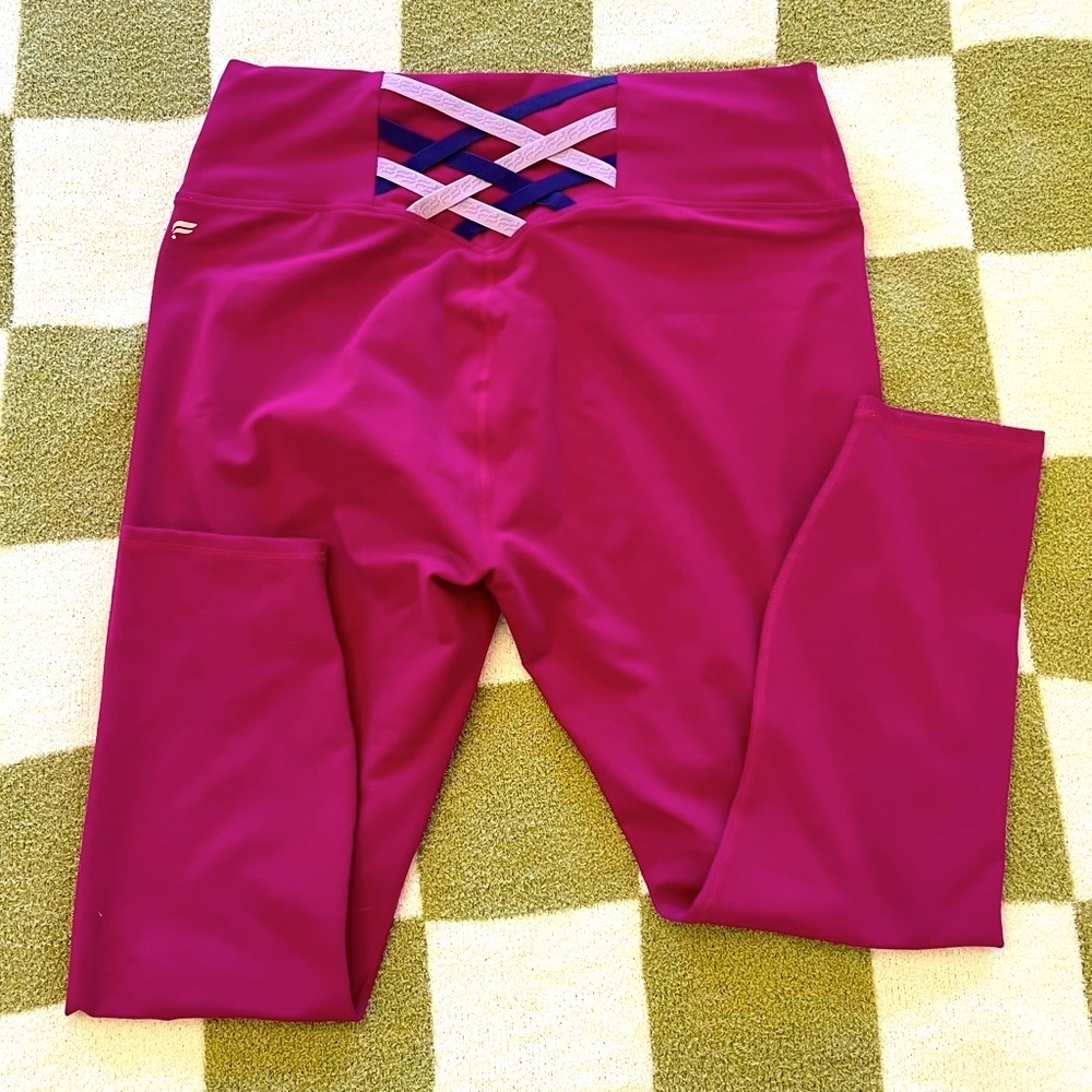 Fabletics PowerHold Criss Cross 7/8 Legging